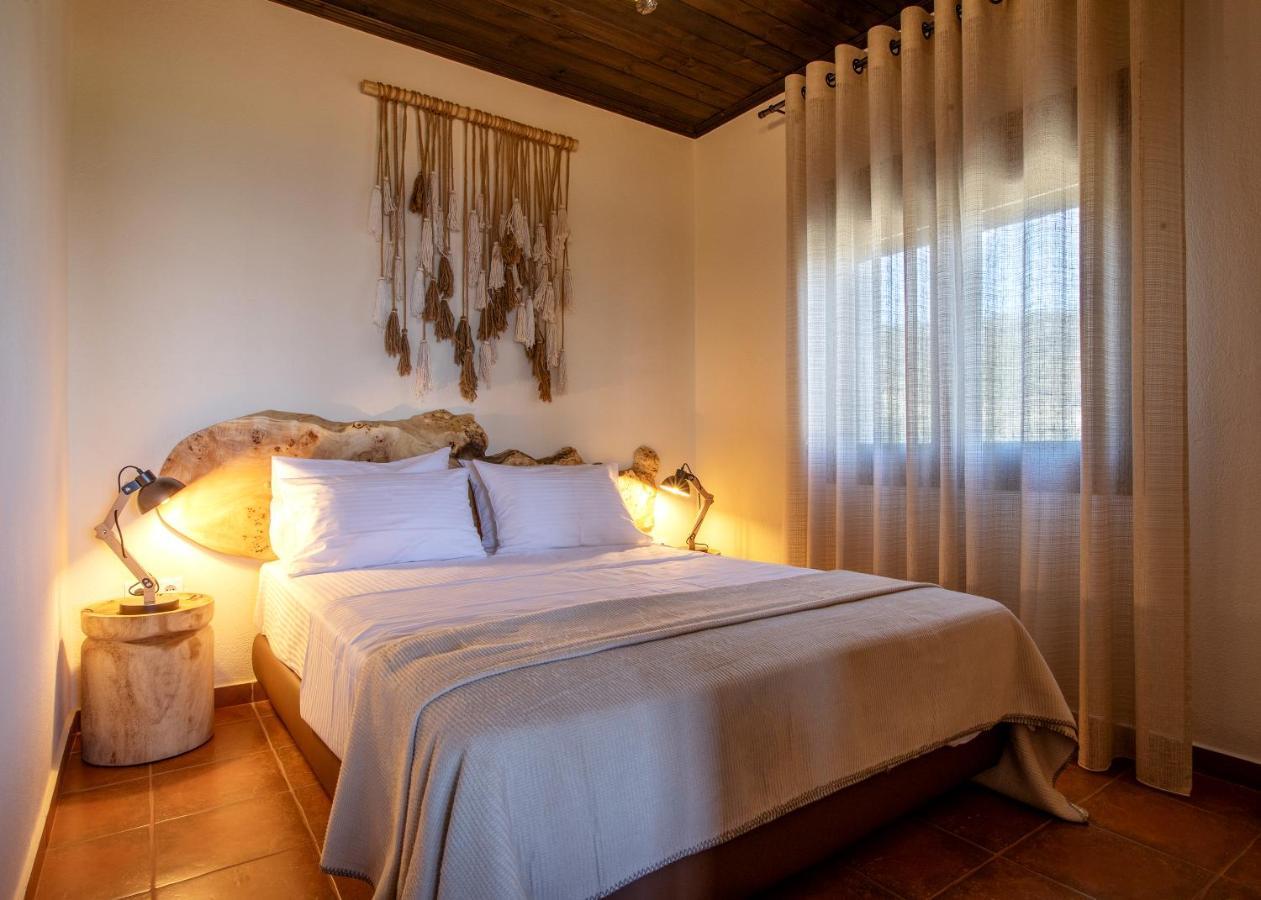 Casa Del Olivar Develikia Bagian luar foto